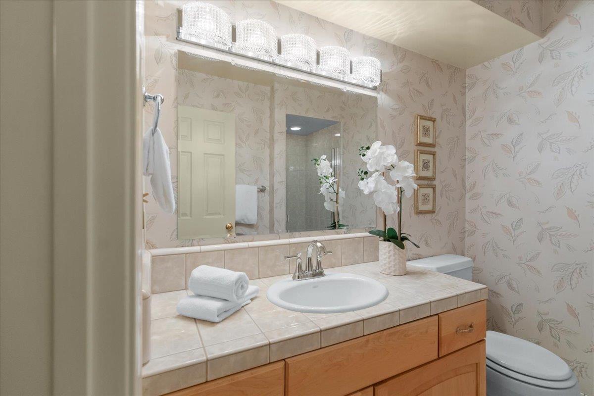 Detail Gallery Image 11 of 27 For 1647 Natalie Ct, San Jose,  CA 95118 - 4 Beds | 3 Baths