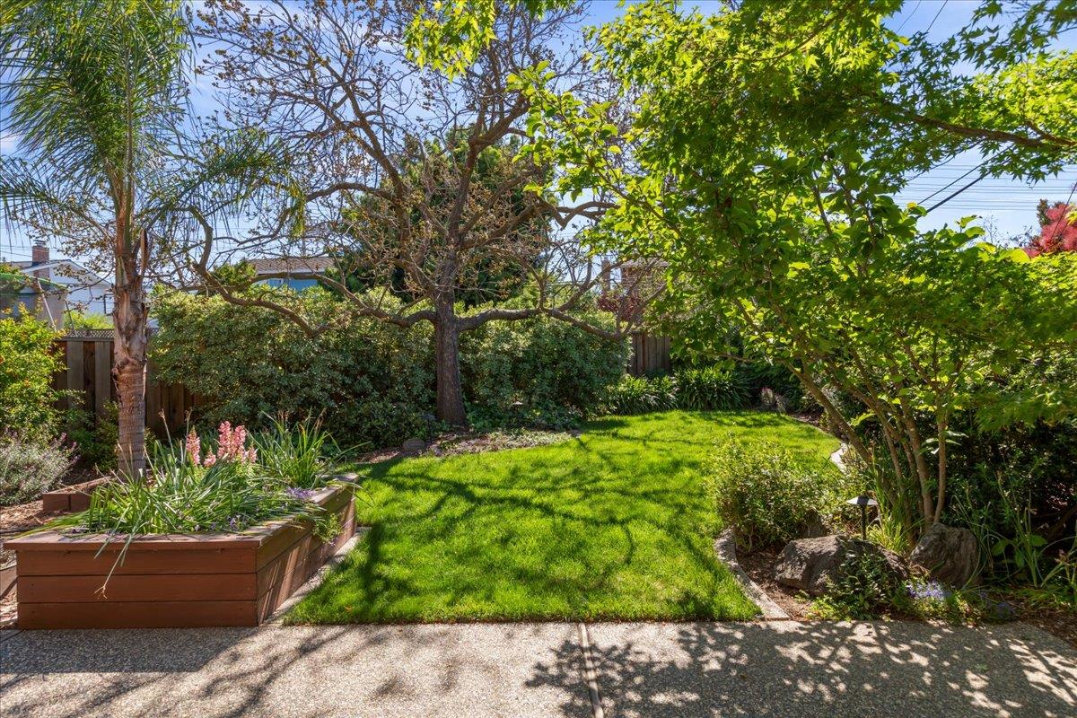 Detail Gallery Image 22 of 27 For 1647 Natalie Ct, San Jose,  CA 95118 - 4 Beds | 3 Baths