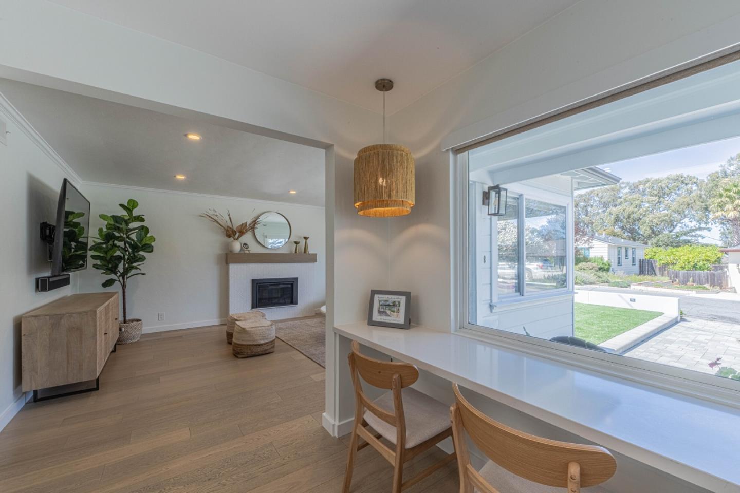 Detail Gallery Image 16 of 53 For 743 Bayview Ave, Pacific Grove,  CA 93950 - 3 Beds | 2 Baths