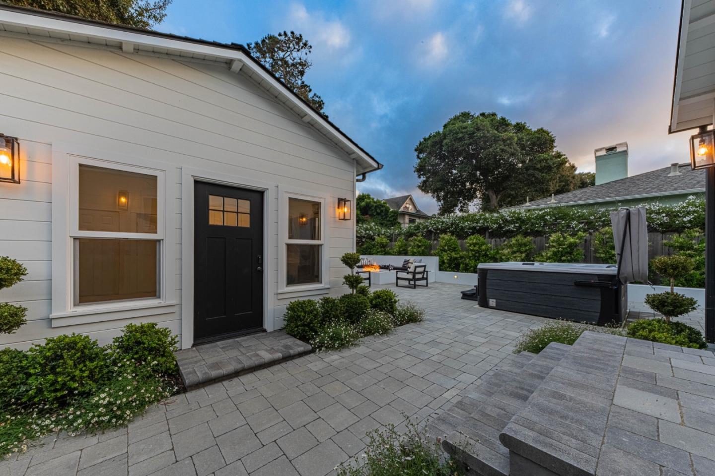 Detail Gallery Image 35 of 53 For 743 Bayview Ave, Pacific Grove,  CA 93950 - 3 Beds | 2 Baths