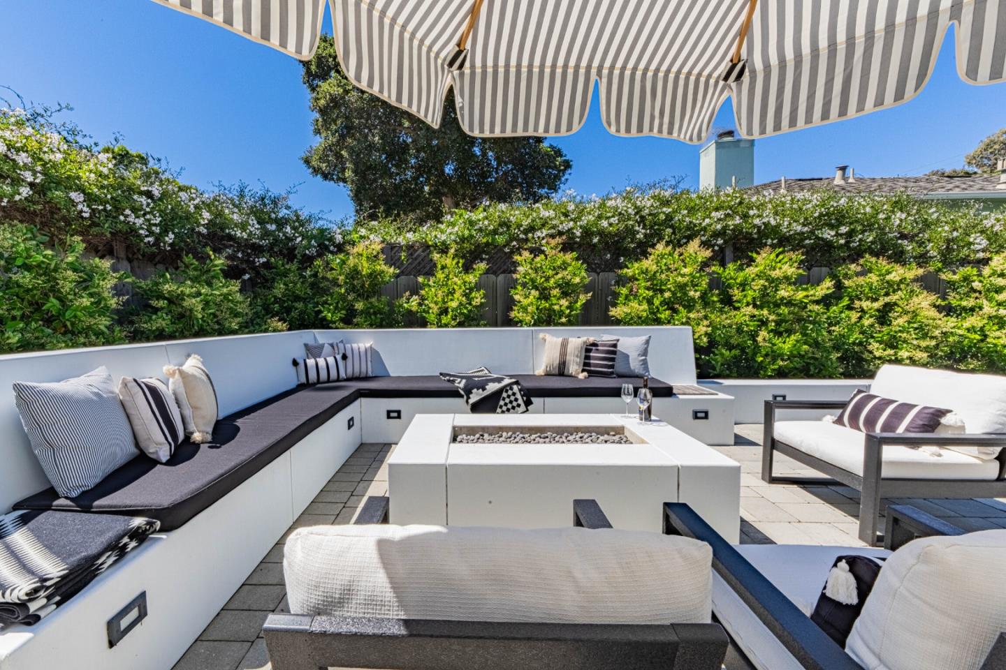 Detail Gallery Image 50 of 53 For 743 Bayview Ave, Pacific Grove,  CA 93950 - 3 Beds | 2 Baths