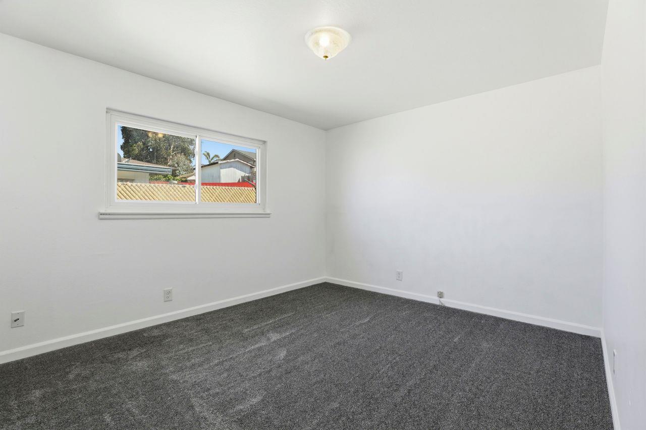 Detail Gallery Image 21 of 37 For 1140 Palm Ave, Seaside,  CA 93955 - 3 Beds | 1 Baths