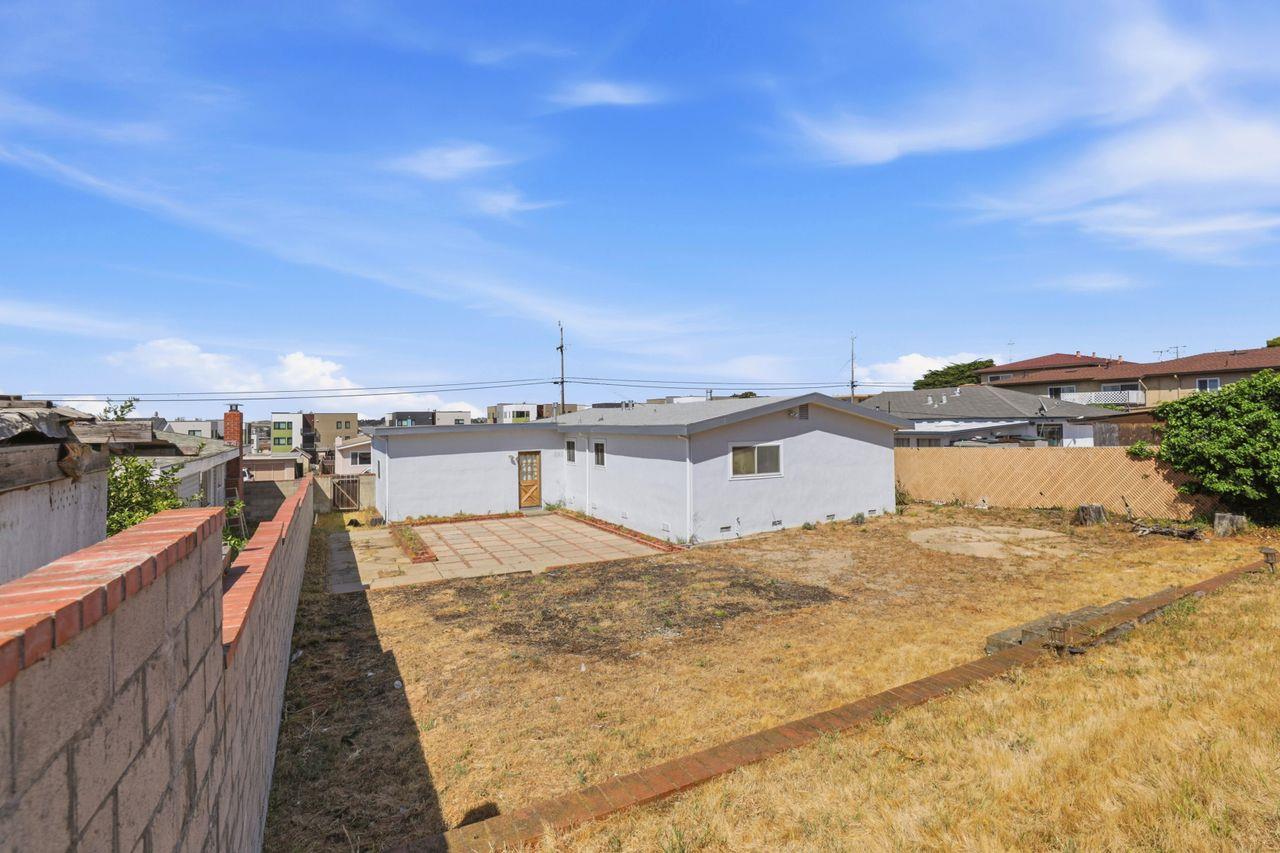 Detail Gallery Image 35 of 37 For 1140 Palm Ave, Seaside,  CA 93955 - 3 Beds | 1 Baths