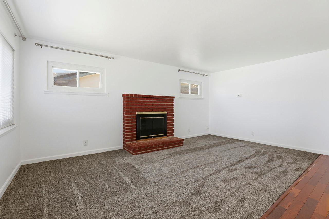 Detail Gallery Image 6 of 37 For 1140 Palm Ave, Seaside,  CA 93955 - 3 Beds | 1 Baths