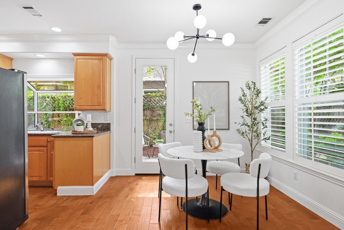 Photo #6: ML82042400 Listing: Photo #6