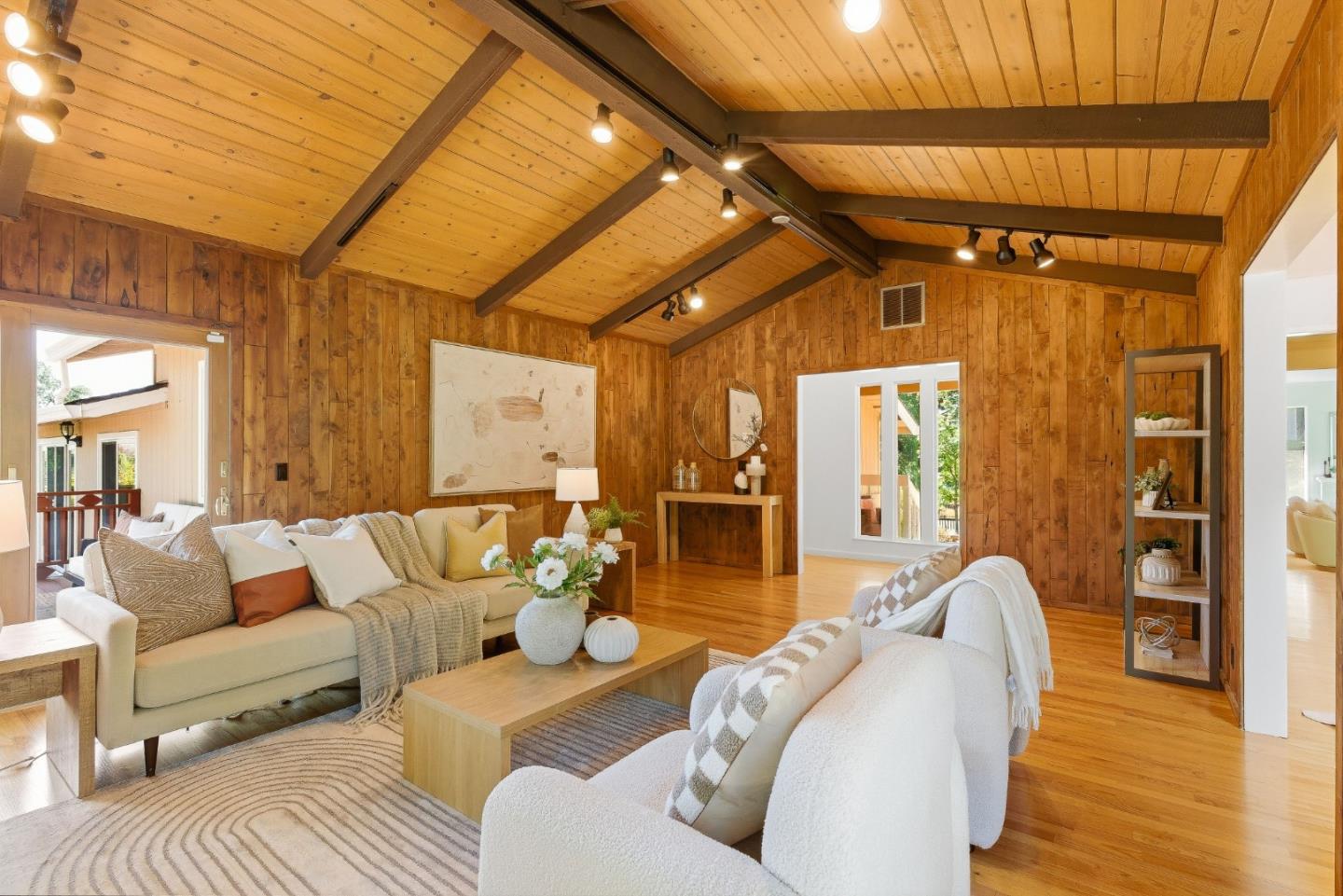 Detail Gallery Image 17 of 53 For 1351 Hidden Mine Rd, San Jose,  CA 95120 - 4 Beds | 2 Baths