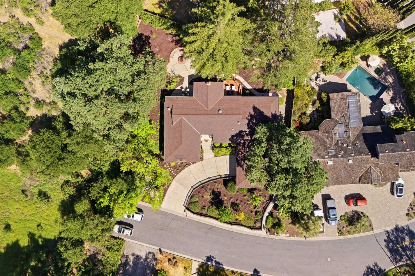 Detail Gallery Image 4 of 53 For 1351 Hidden Mine Rd, San Jose,  CA 95120 - 4 Beds | 2 Baths