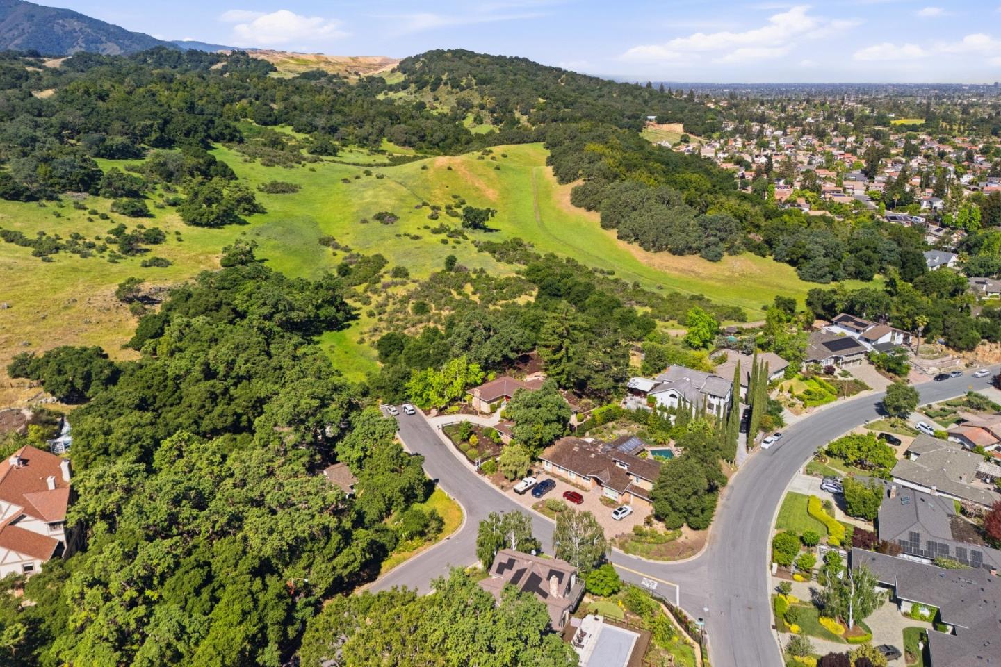 Detail Gallery Image 46 of 53 For 1351 Hidden Mine Rd, San Jose,  CA 95120 - 4 Beds | 2 Baths