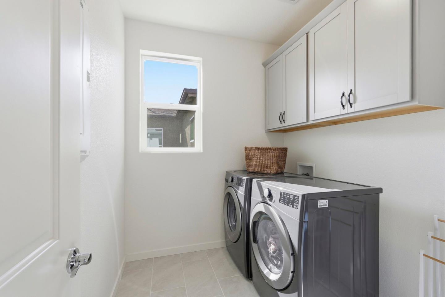 Detail Gallery Image 38 of 57 For 2809 Earthened Walk, Sacramento,  CA 95833 - 4 Beds | 3 Baths