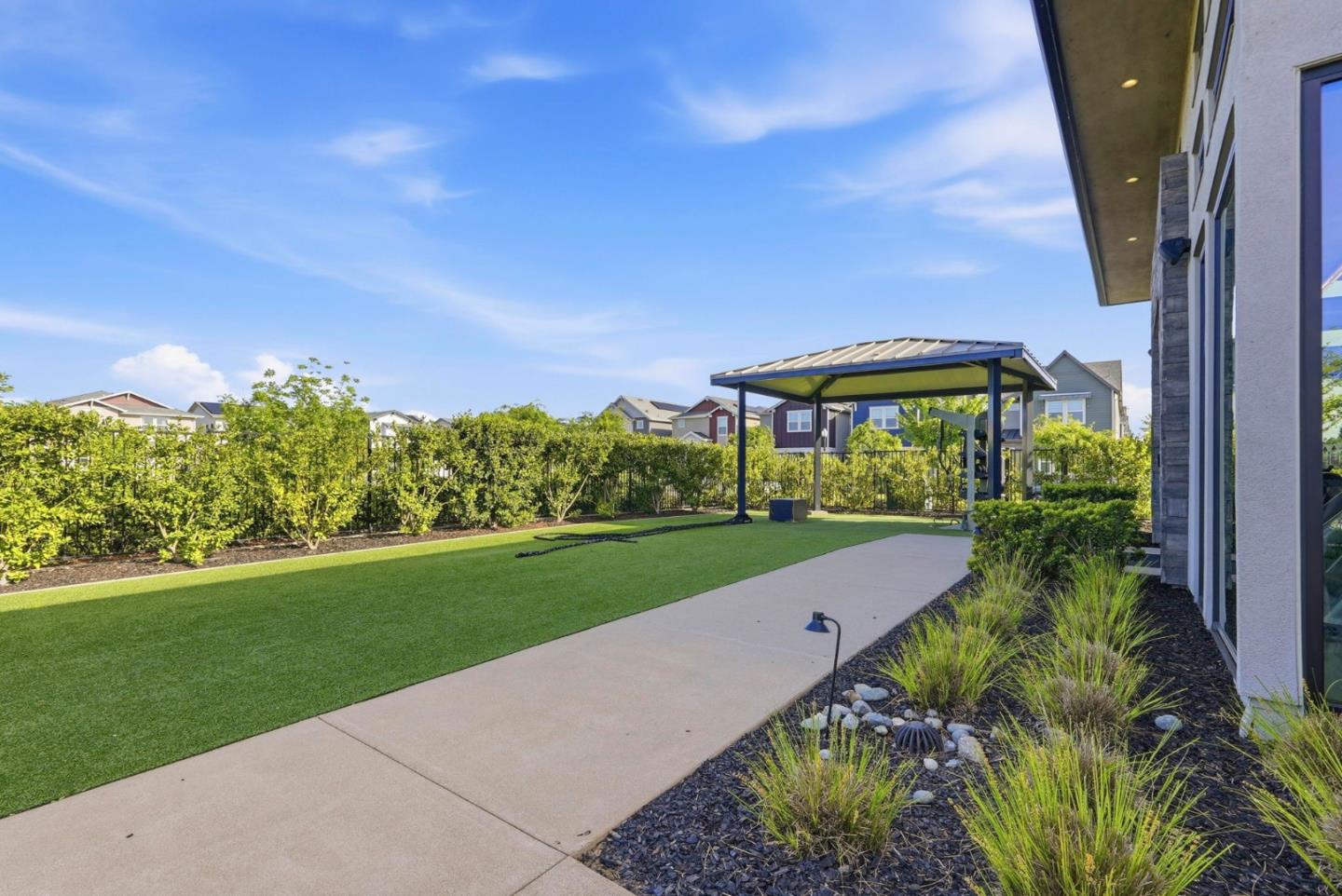 Detail Gallery Image 49 of 57 For 2809 Earthened Walk, Sacramento,  CA 95833 - 4 Beds | 3 Baths