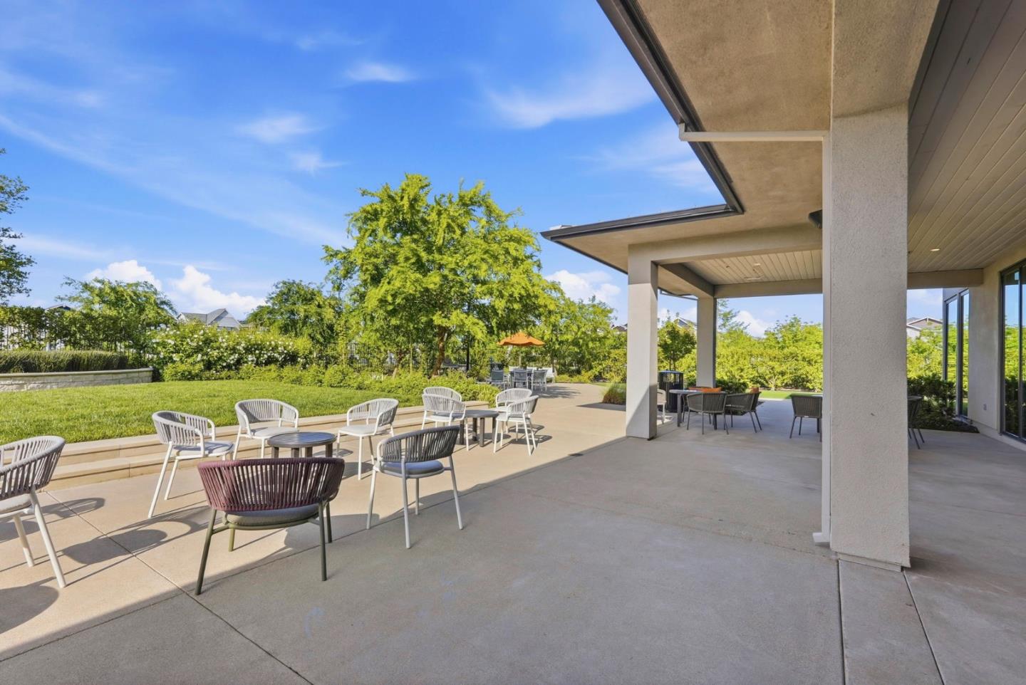 Detail Gallery Image 51 of 57 For 2809 Earthened Walk, Sacramento,  CA 95833 - 4 Beds | 3 Baths