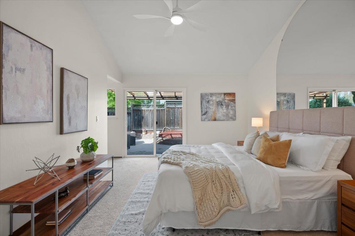 Detail Gallery Image 15 of 29 For 663 Smoke Tree Way, Sunnyvale,  CA 94086 - 3 Beds | 2 Baths