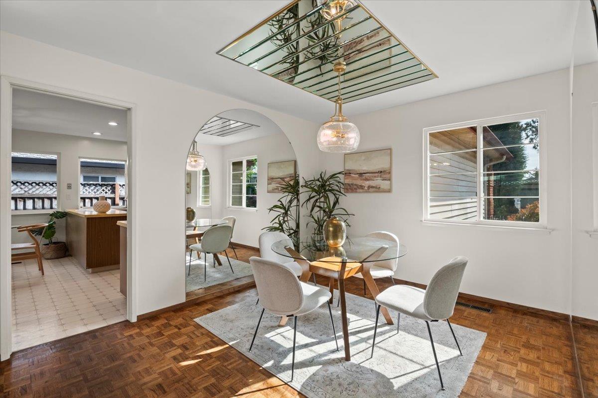 Detail Gallery Image 9 of 29 For 663 Smoke Tree Way, Sunnyvale,  CA 94086 - 3 Beds | 2 Baths