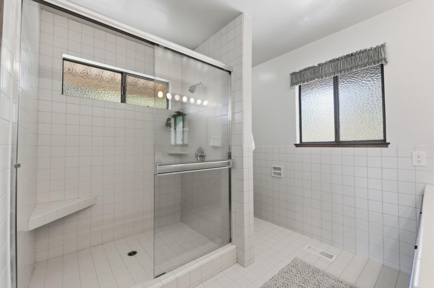 Detail Gallery Image 36 of 42 For 1050 Seminole Cmn, Fremont,  CA 94539 - 4 Beds | 2/1 Baths