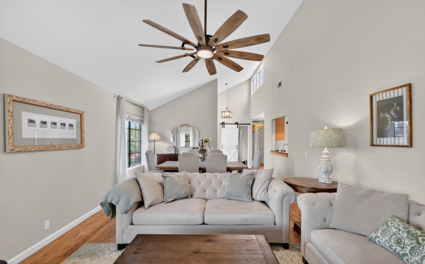 Detail Gallery Image 13 of 47 For 17590 Carriage Lamp Way, Morgan Hill,  CA 95037 - 3 Beds | 2 Baths