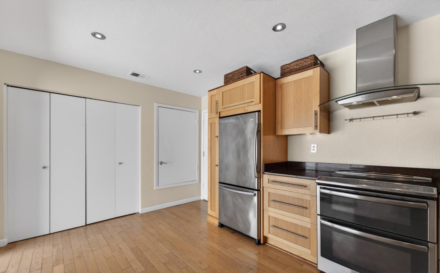 Detail Gallery Image 18 of 47 For 17590 Carriage Lamp Way, Morgan Hill,  CA 95037 - 3 Beds | 2 Baths