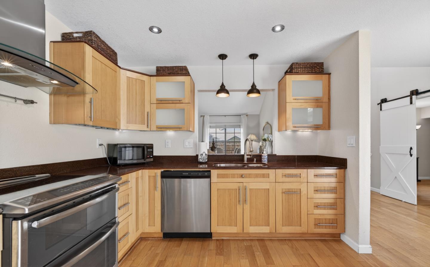 Detail Gallery Image 21 of 47 For 17590 Carriage Lamp Way, Morgan Hill,  CA 95037 - 3 Beds | 2 Baths