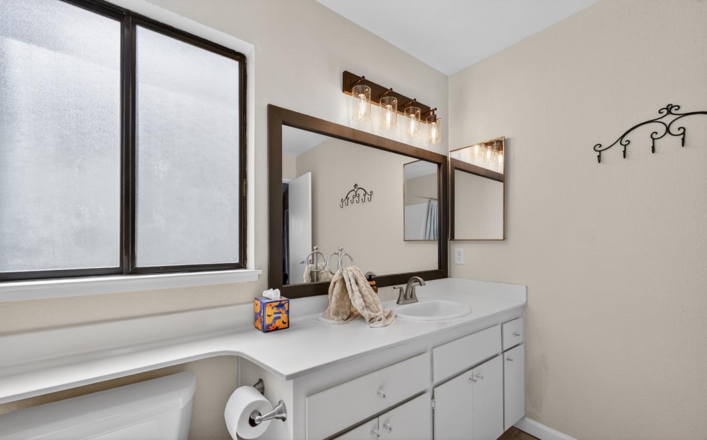 Detail Gallery Image 34 of 47 For 17590 Carriage Lamp Way, Morgan Hill,  CA 95037 - 3 Beds | 2 Baths