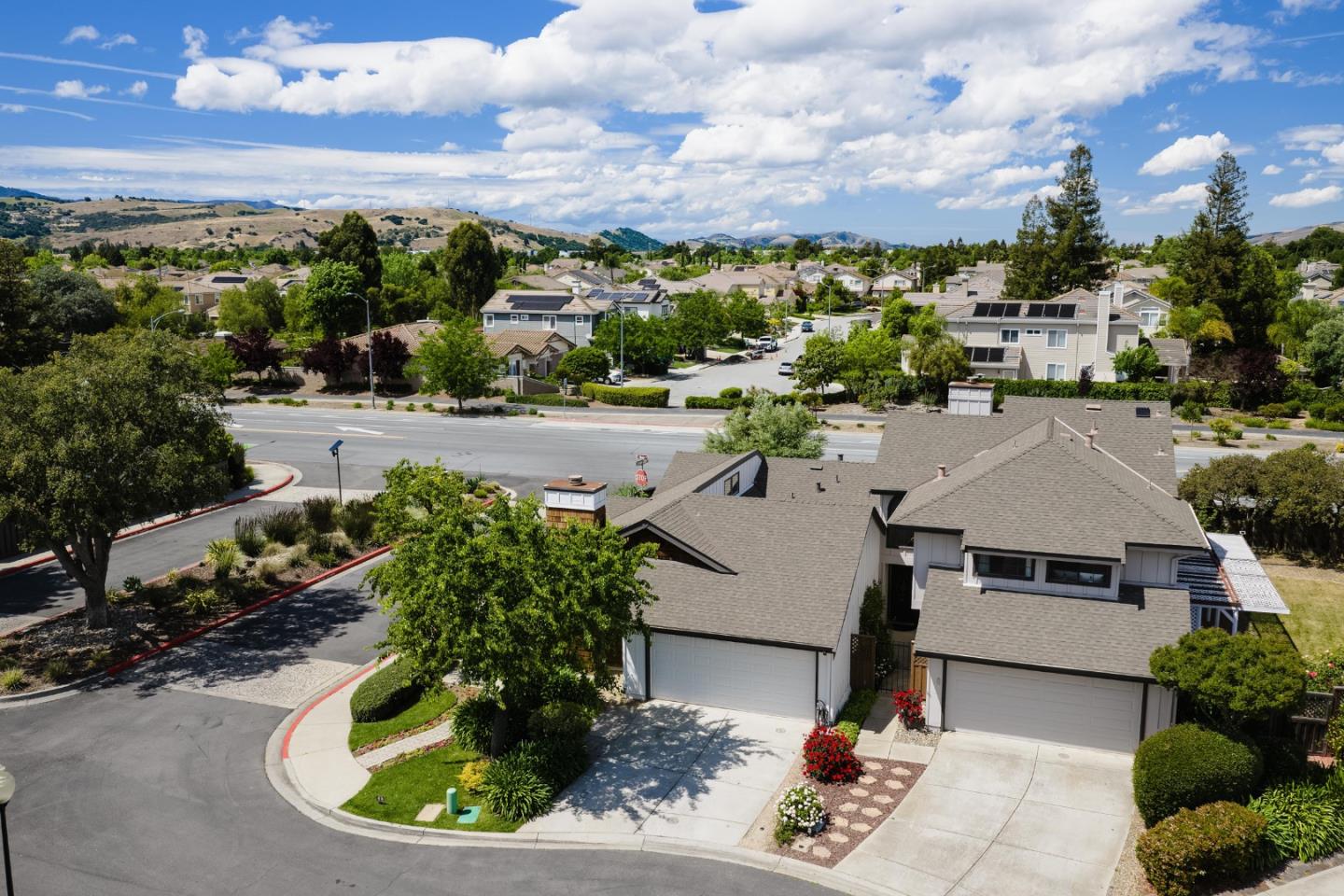 Detail Gallery Image 47 of 47 For 17590 Carriage Lamp Way, Morgan Hill,  CA 95037 - 3 Beds | 2 Baths