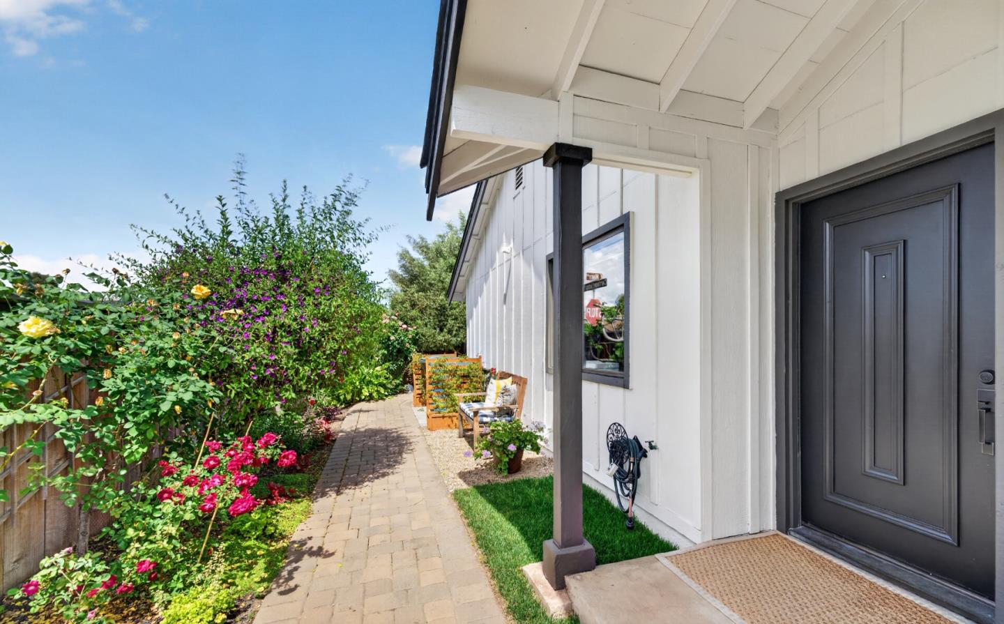 Detail Gallery Image 5 of 47 For 17590 Carriage Lamp Way, Morgan Hill,  CA 95037 - 3 Beds | 2 Baths