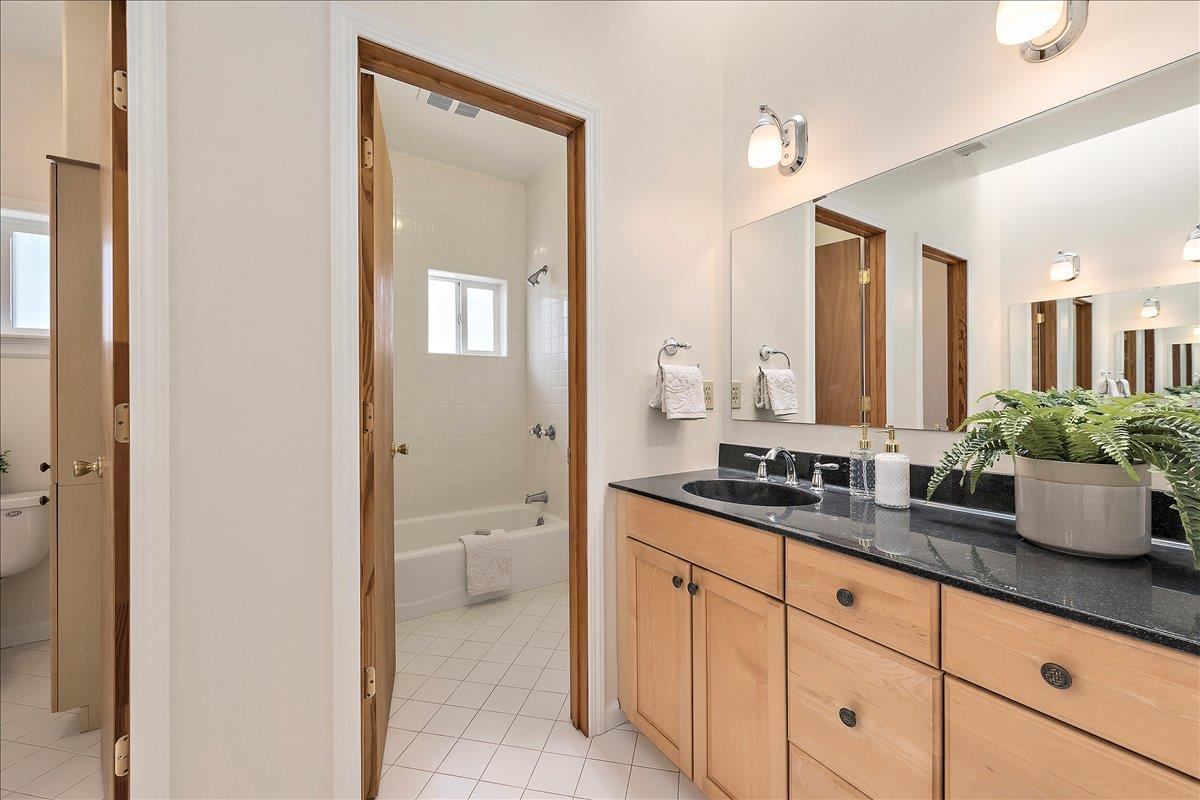 Detail Gallery Image 28 of 39 For 345 Brookwood Ave, San Jose,  CA 95116 - 5 Beds | 4 Baths