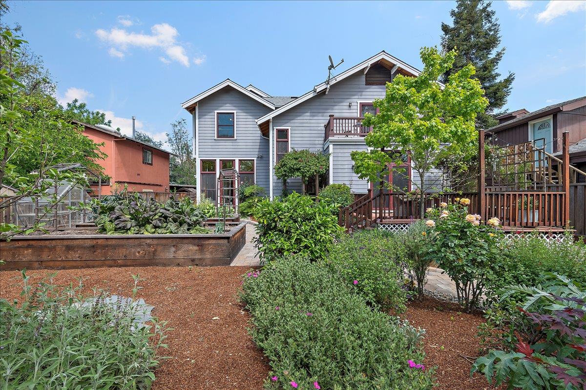 Detail Gallery Image 30 of 39 For 345 Brookwood Ave, San Jose,  CA 95116 - 5 Beds | 4 Baths