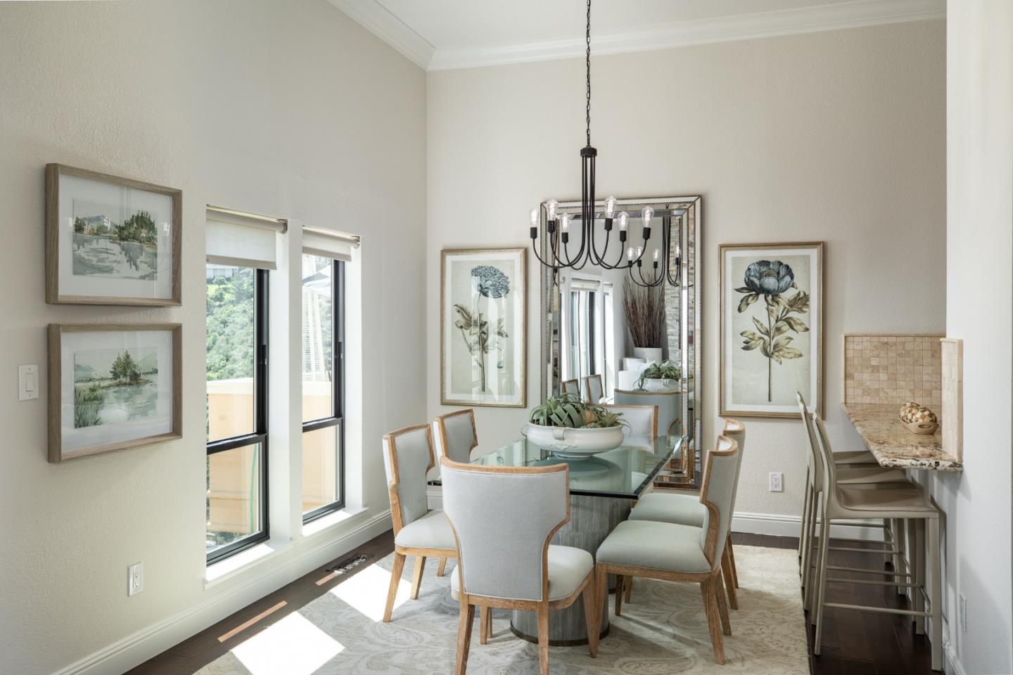 Detail Gallery Image 12 of 35 For 5 Poppy Ln, San Carlos,  CA 94070 - 3 Beds | 2/1 Baths