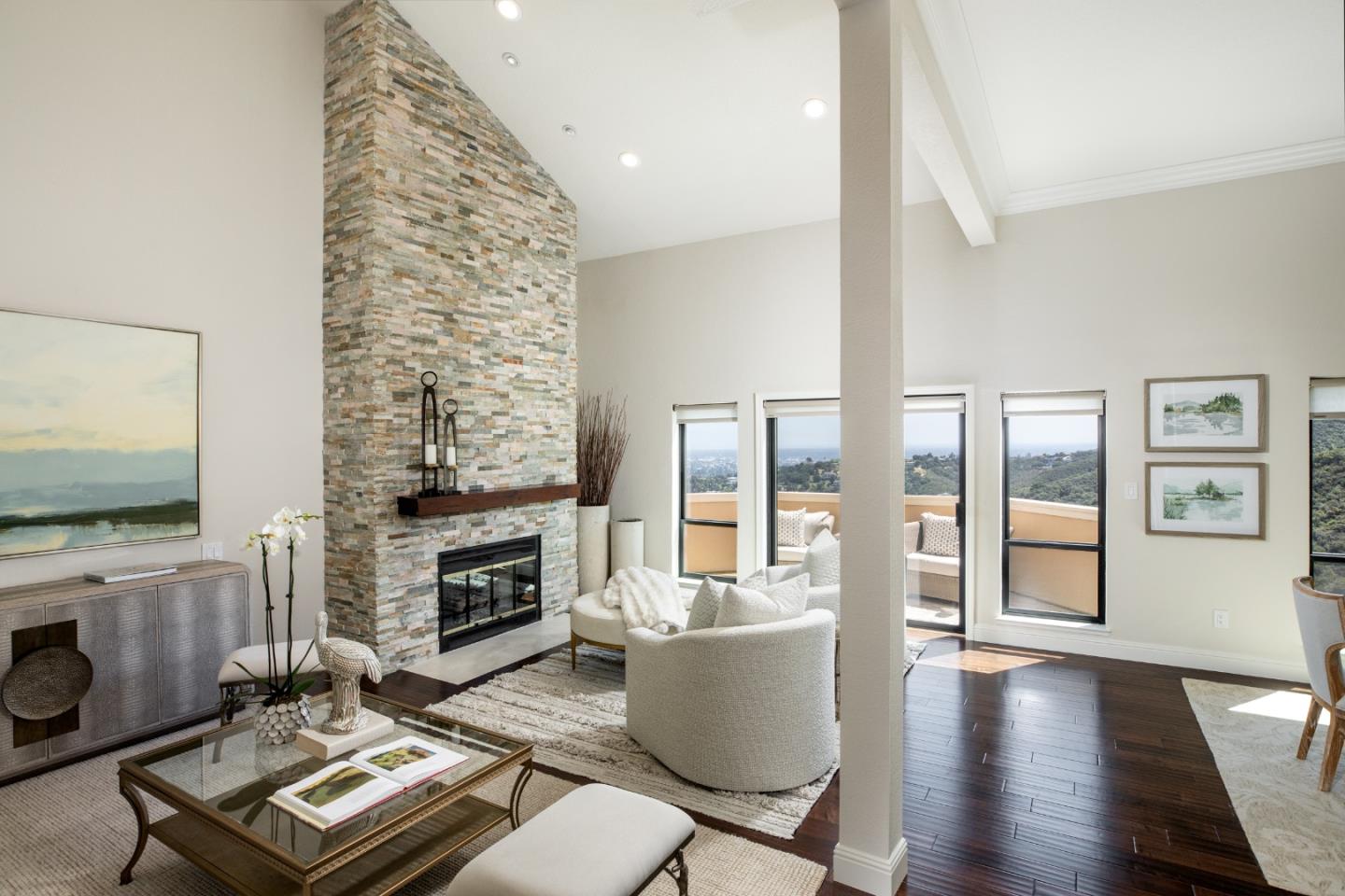 Detail Gallery Image 5 of 35 For 5 Poppy Ln, San Carlos,  CA 94070 - 3 Beds | 2/1 Baths