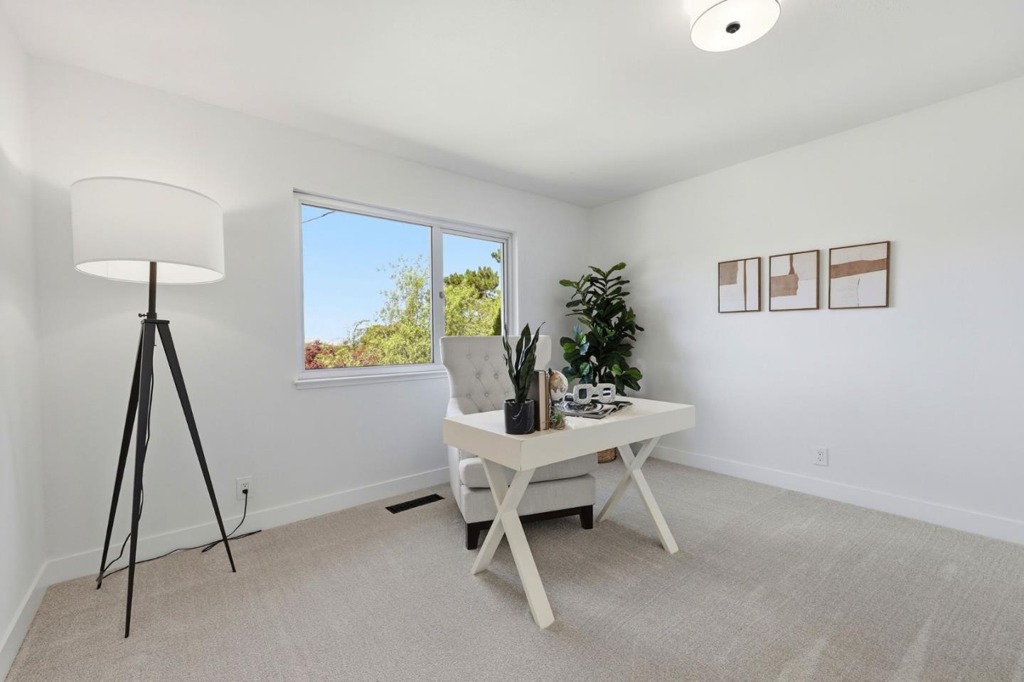 Detail Gallery Image 18 of 47 For 723 Linda Ct, San Mateo,  CA 94403 - 4 Beds | 2 Baths