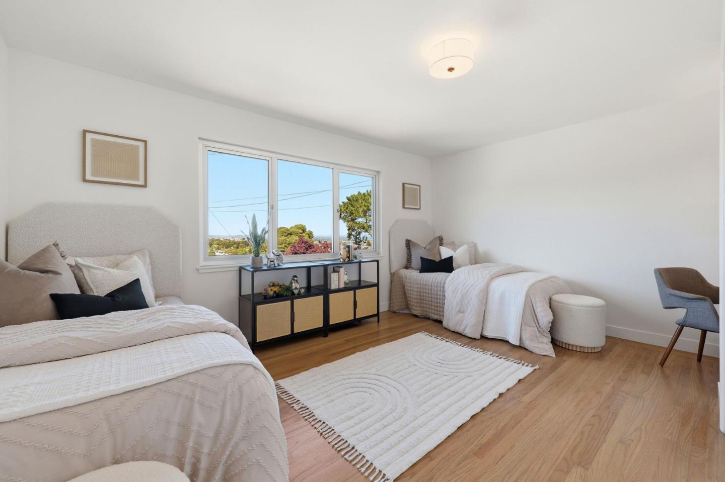 Detail Gallery Image 23 of 47 For 723 Linda Ct, San Mateo,  CA 94403 - 4 Beds | 2 Baths