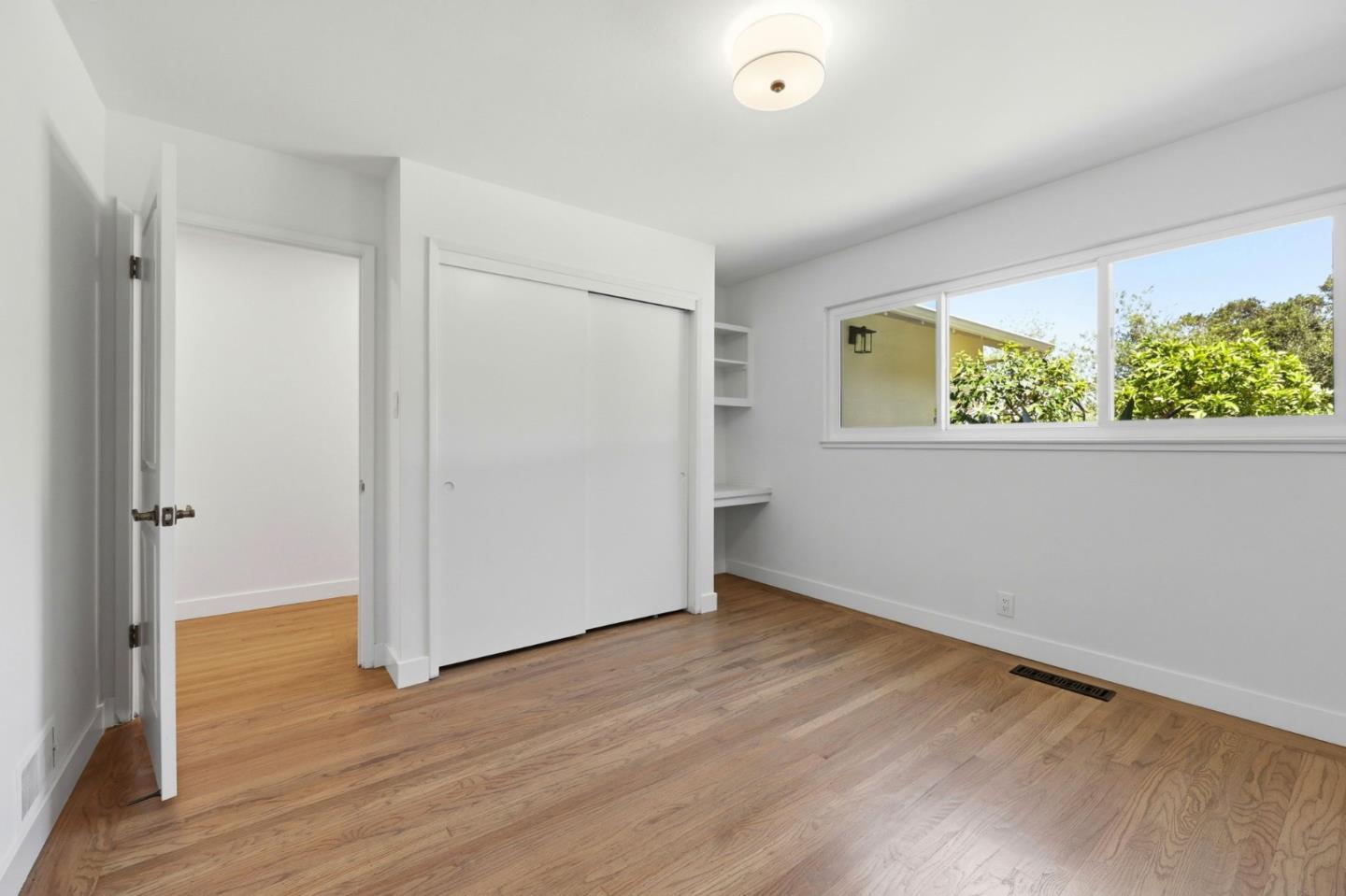 Detail Gallery Image 27 of 47 For 723 Linda Ct, San Mateo,  CA 94403 - 4 Beds | 2 Baths