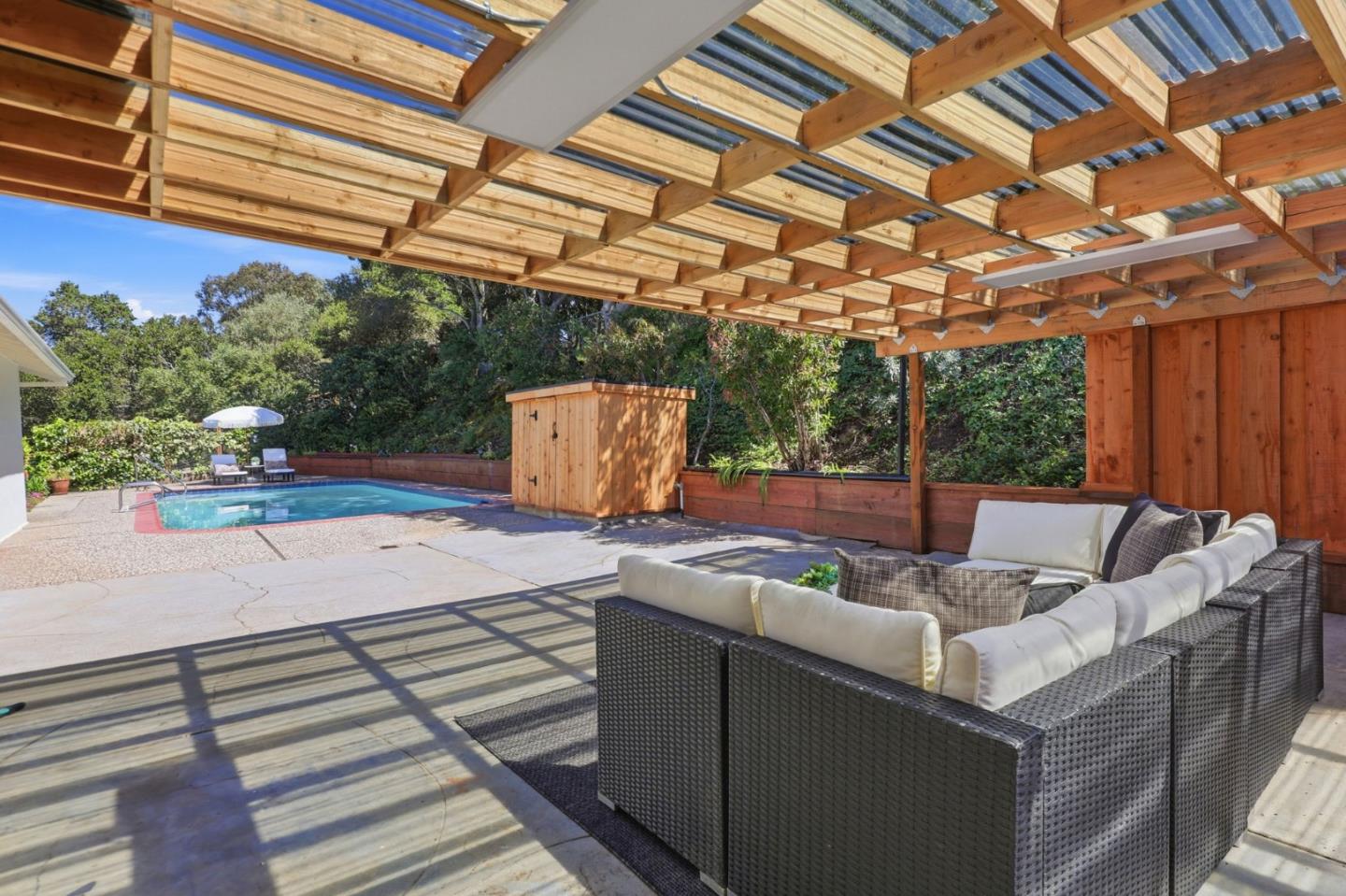 Detail Gallery Image 34 of 47 For 723 Linda Ct, San Mateo,  CA 94403 - 4 Beds | 2 Baths