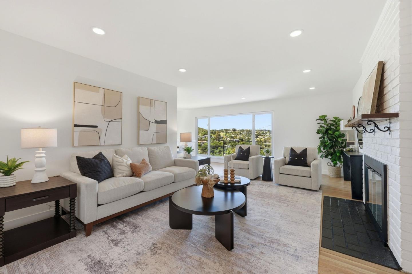 Detail Gallery Image 5 of 47 For 723 Linda Ct, San Mateo,  CA 94403 - 4 Beds | 2 Baths