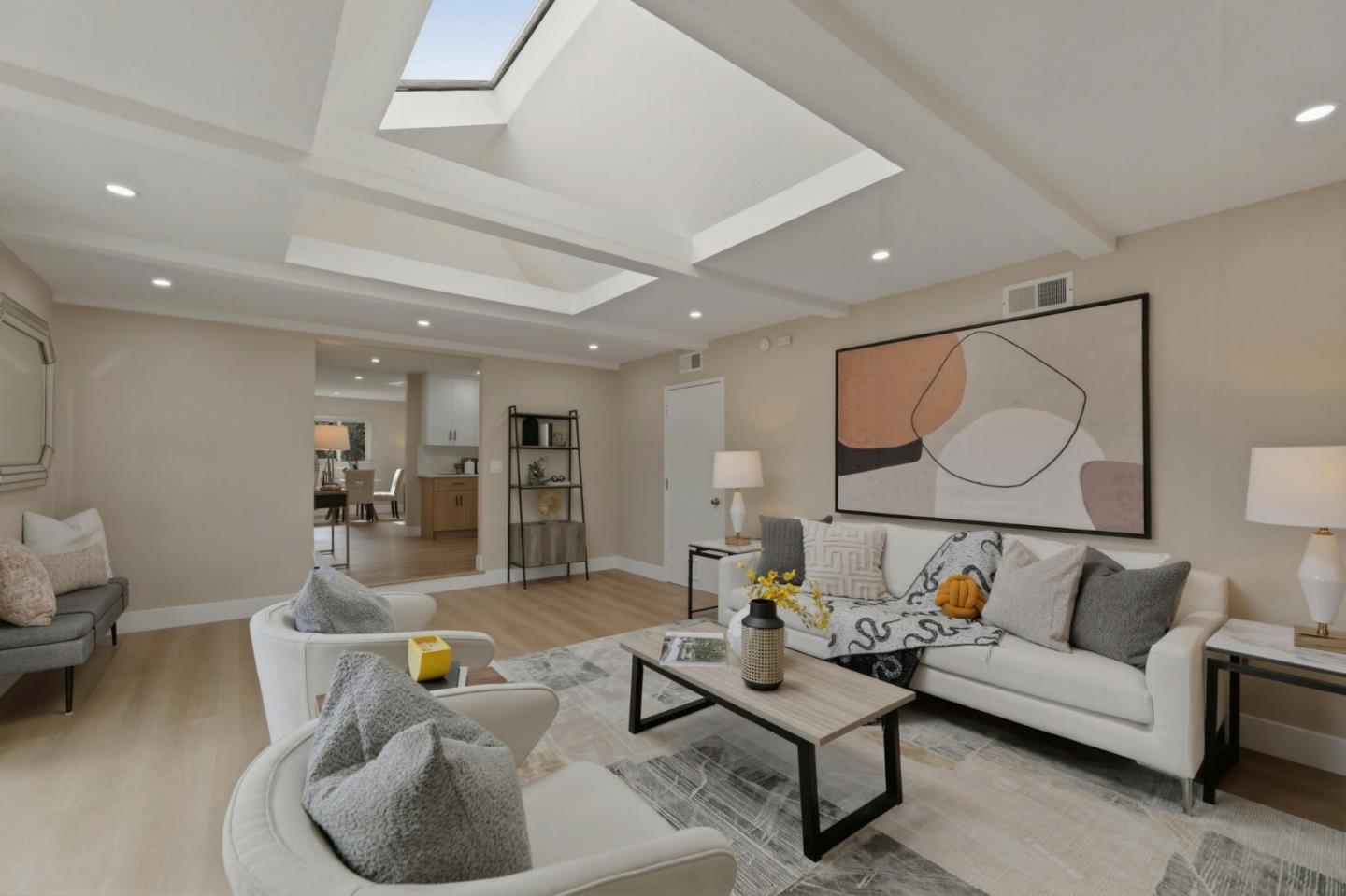 Detail Gallery Image 12 of 33 For 4456 Hilton Ave, San Jose,  CA 95130 - 3 Beds | 2 Baths