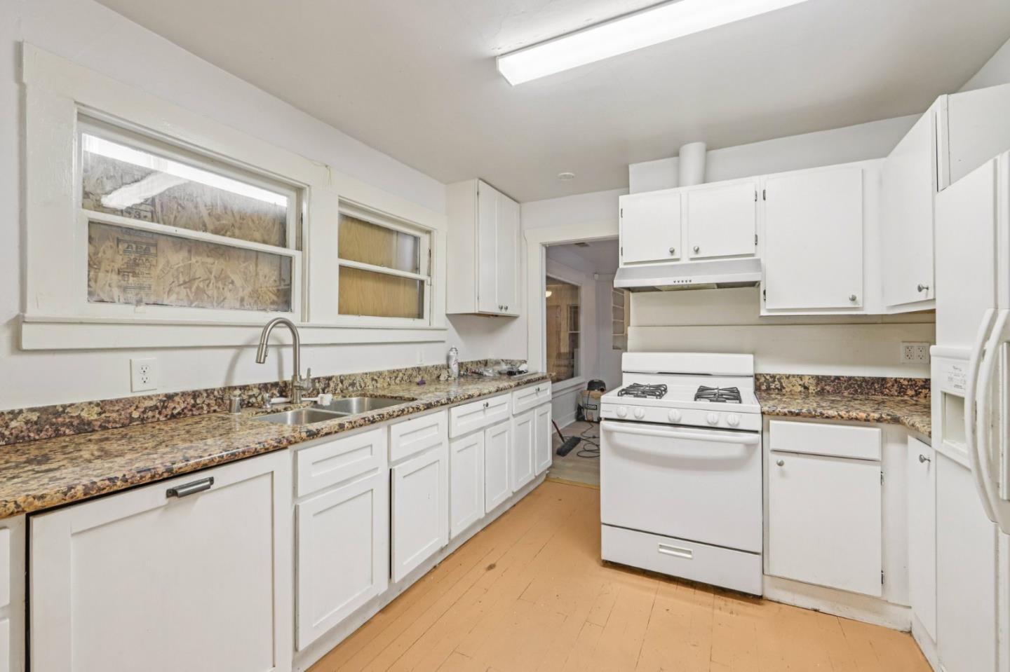 5826 Avenal AVE, Oakland, CA 94605, Photo 7