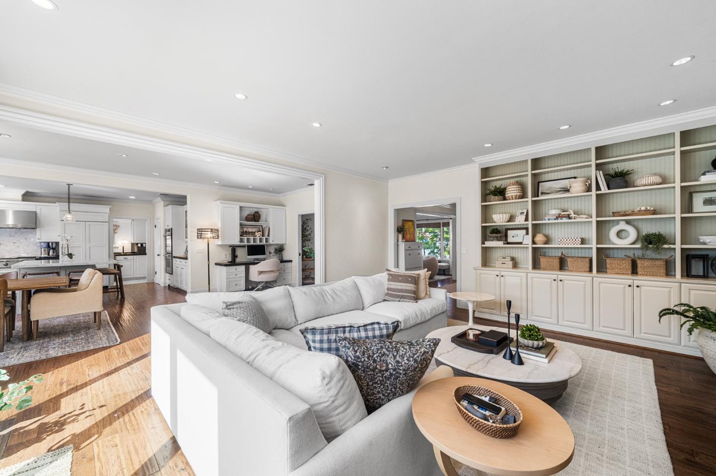 Detail Gallery Image 14 of 41 For 16344 Camellia Ter, Los Gatos,  CA 95032 - 4 Beds | 2/1 Baths