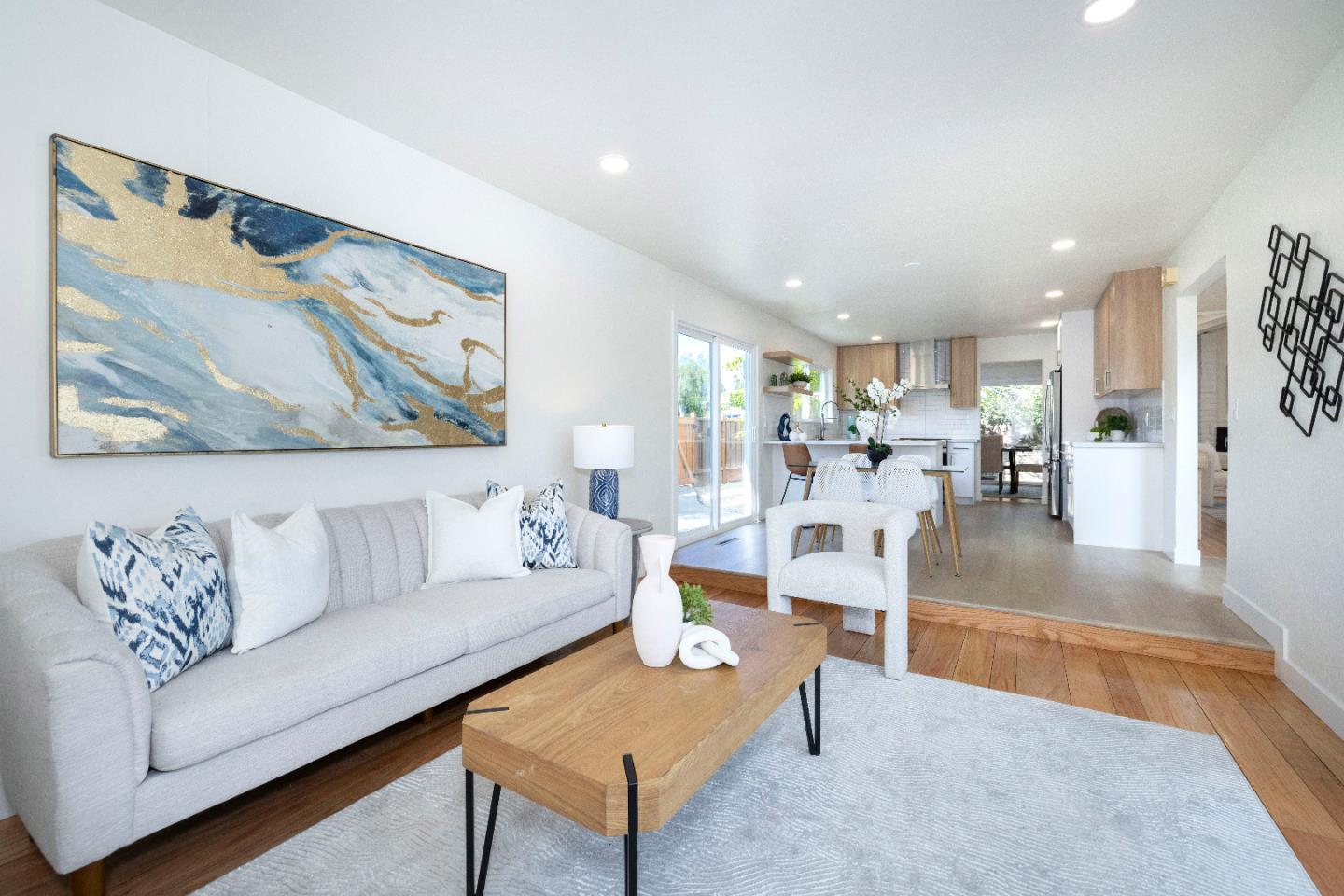 Detail Gallery Image 19 of 45 For 2671 Comstock Cir, Belmont,  CA 94002 - 4 Beds | 2 Baths