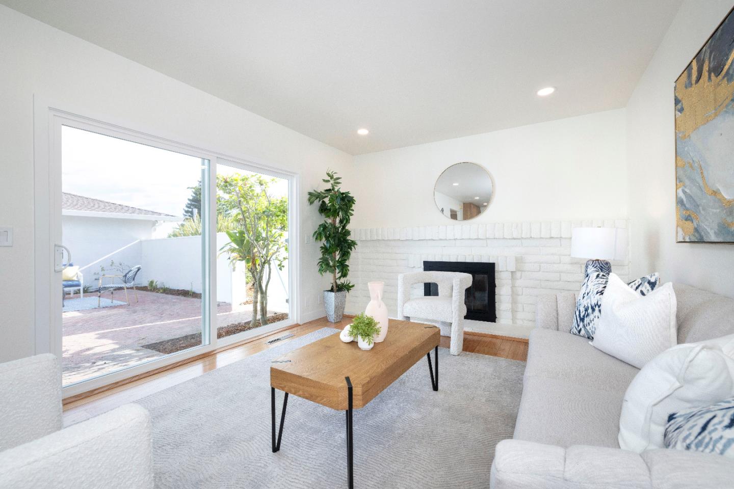 Detail Gallery Image 20 of 45 For 2671 Comstock Cir, Belmont,  CA 94002 - 4 Beds | 2 Baths