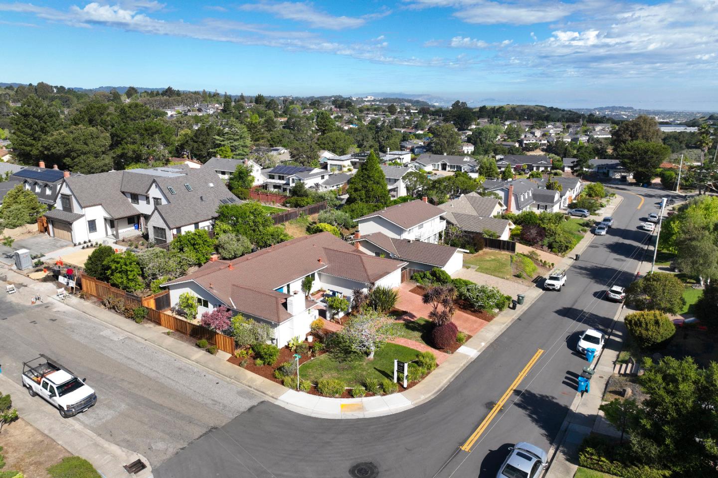 Detail Gallery Image 42 of 45 For 2671 Comstock Cir, Belmont,  CA 94002 - 4 Beds | 2 Baths