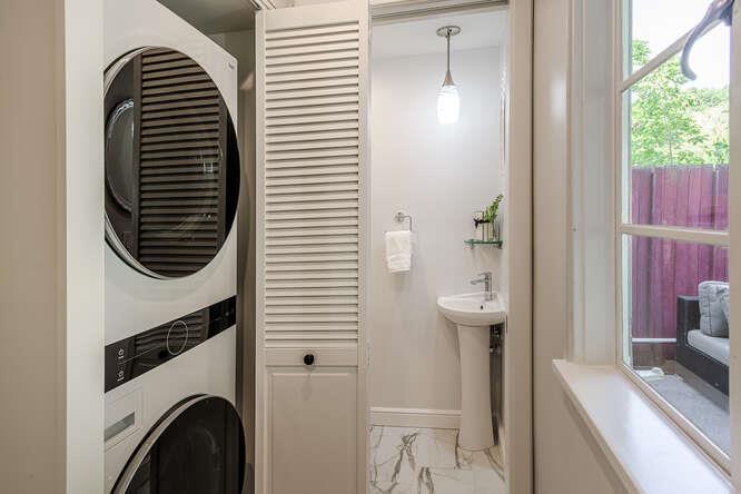 Detail Gallery Image 11 of 26 For 229 Aragon Blvd, San Mateo,  CA 94402 - 4 Beds | 2/1 Baths