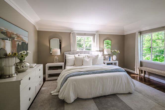 Detail Gallery Image 12 of 26 For 229 Aragon Blvd, San Mateo,  CA 94402 - 4 Beds | 2/1 Baths