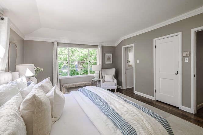 Detail Gallery Image 13 of 26 For 229 Aragon Blvd, San Mateo,  CA 94402 - 4 Beds | 2/1 Baths