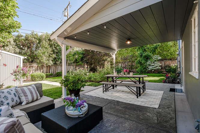 Detail Gallery Image 21 of 26 For 229 Aragon Blvd, San Mateo,  CA 94402 - 4 Beds | 2/1 Baths