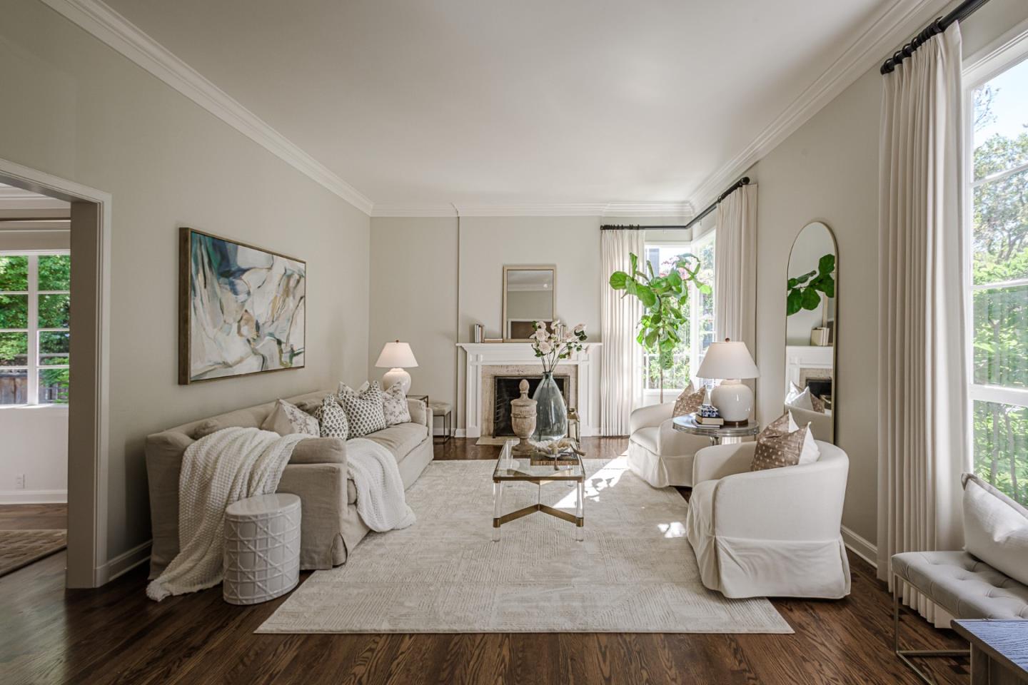 Detail Gallery Image 3 of 26 For 229 Aragon Blvd, San Mateo,  CA 94402 - 4 Beds | 2/1 Baths