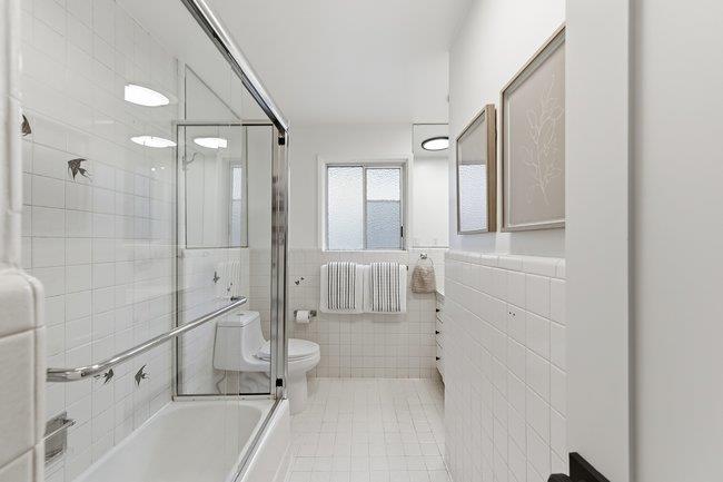 Detail Gallery Image 13 of 49 For 317 Sycamore St, San Carlos,  CA 94070 - 4 Beds | 2 Baths