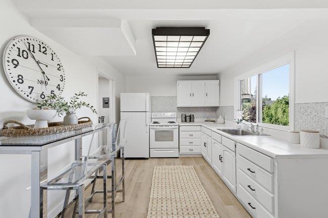 Detail Gallery Image 19 of 49 For 317 Sycamore St, San Carlos,  CA 94070 - 4 Beds | 2 Baths