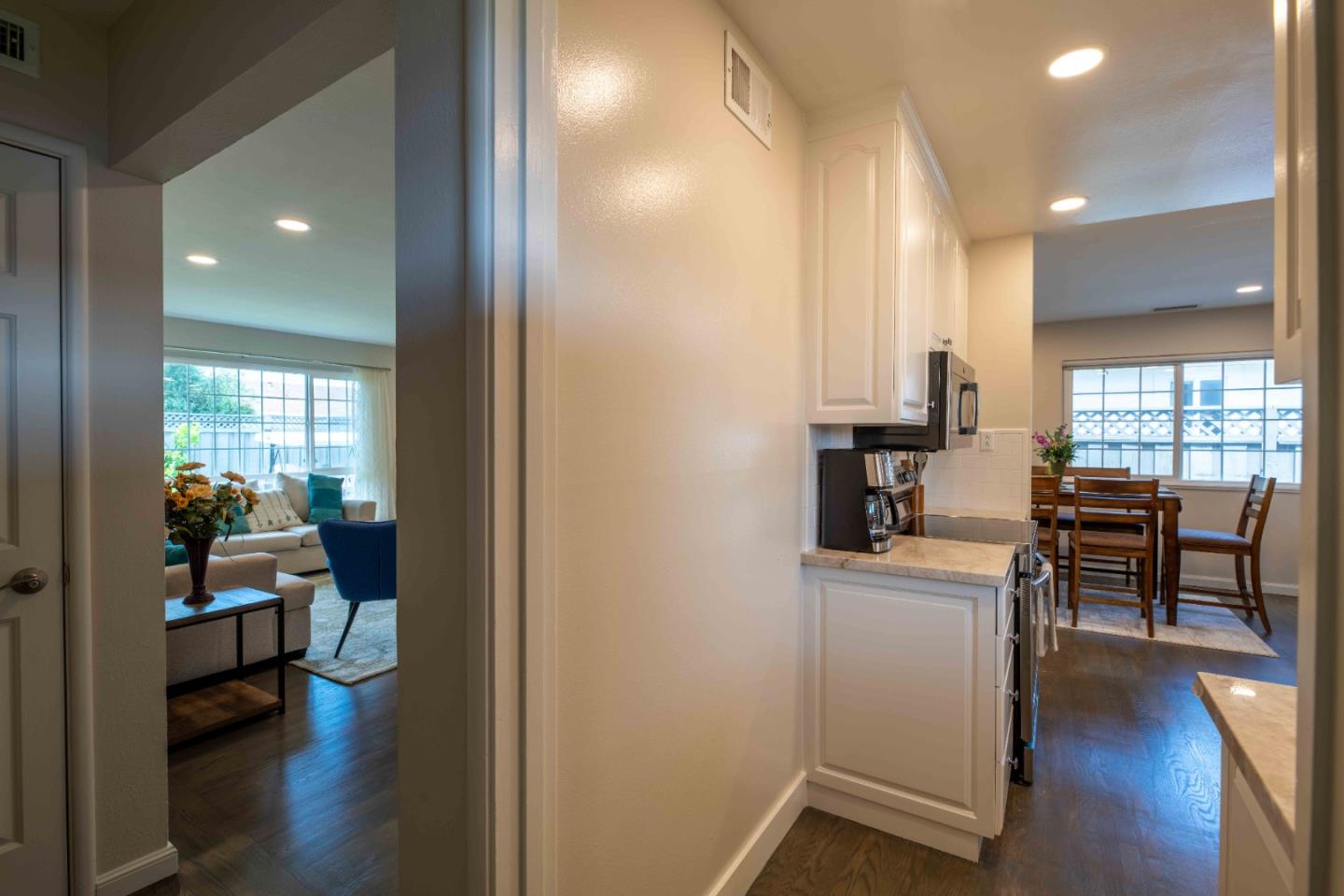 Detail Gallery Image 4 of 29 For 4547 La Salle Ave, Fremont,  CA 94536 - 3 Beds | 2 Baths