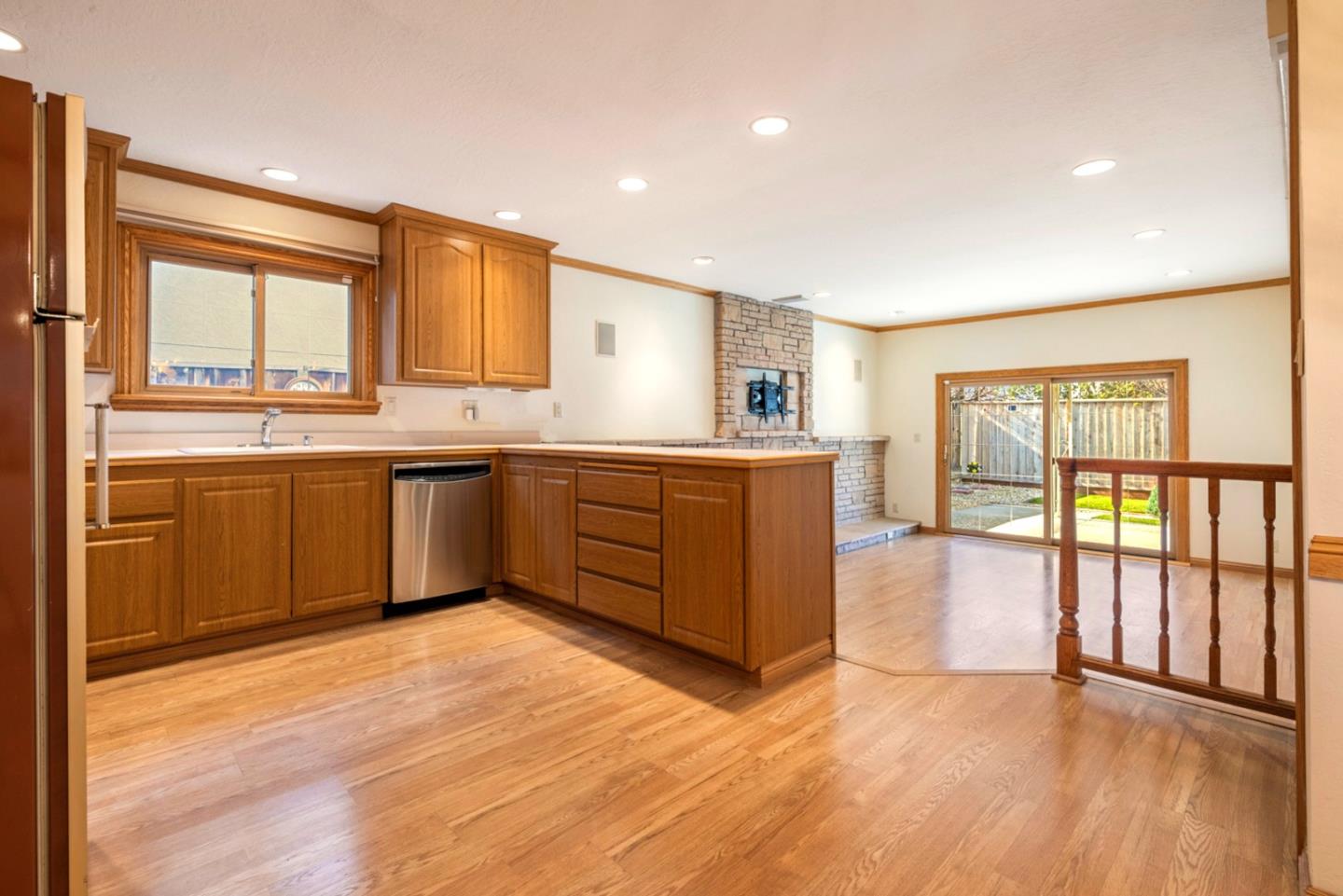 Detail Gallery Image 13 of 41 For 6163 Dunn Ave, San Jose,  CA 95123 - 3 Beds | 2 Baths