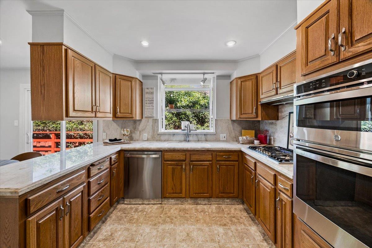 Detail Gallery Image 22 of 64 For 3713 Santiago St, San Mateo,  CA 94403 - 3 Beds | 2 Baths