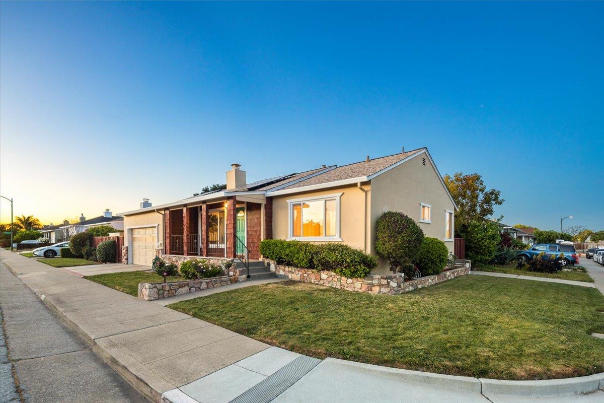 Detail Gallery Image 5 of 64 For 3713 Santiago St, San Mateo,  CA 94403 - 3 Beds | 2 Baths